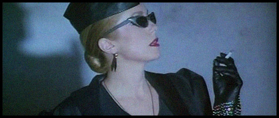 «Голод» с Дэвидом Боуи: из чего состоит стиль в фильме, который вдохновил коллекцию Givenchy (фото 2)