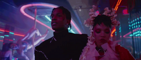 Dior времен Джона Гальяно, Versace и кибербарокко: чем интересен клип A$AP Rocky и FKA Twigs (фото 1)