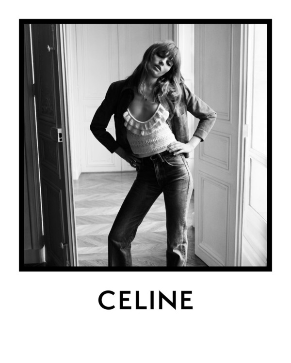 Дворцовые интерьеры и стиль 1970-х: Celine показал кампанию новой весенне-летней коллекции (фото 4)