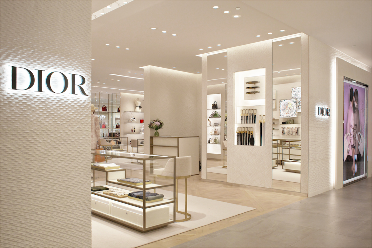 В ЦУМе открылся новый бутик Dior (фото 4)