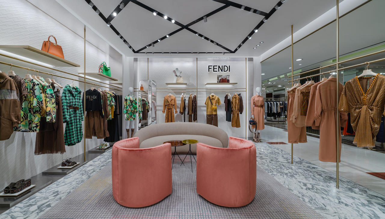 Fendi открыл новый бутик в ЦУМе (фото 6)