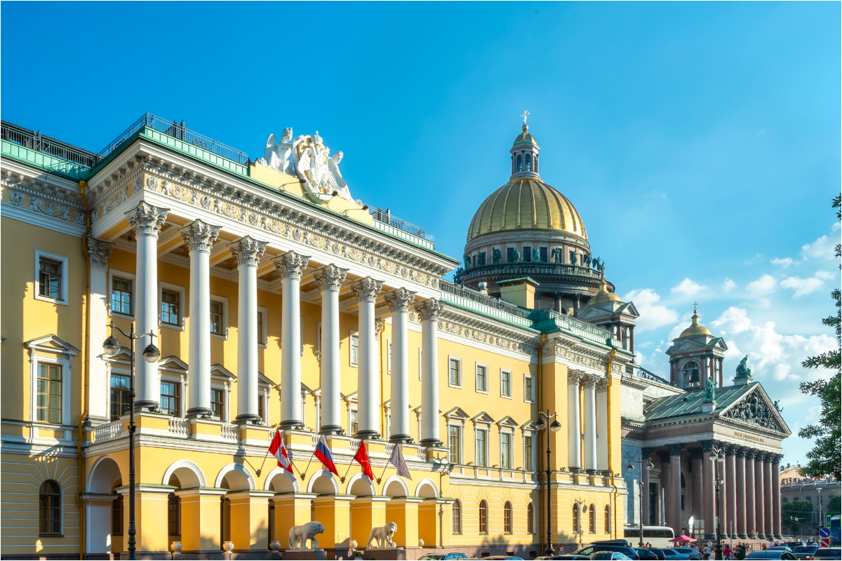 Петербургский отель Four Seasons возобновил свою работу (фото 1)