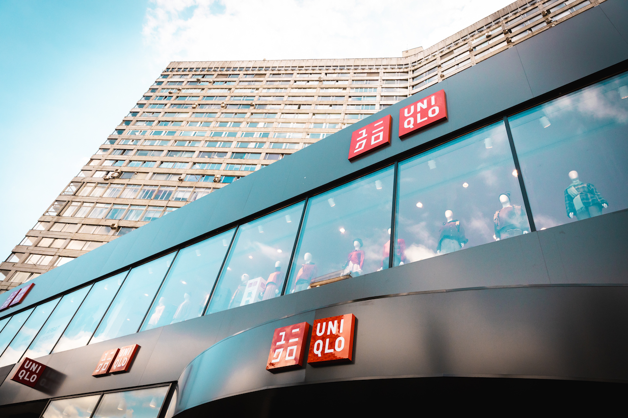 Uniqlo открыл свой первый московский магазин формата стрит-ритейл (фото 2)