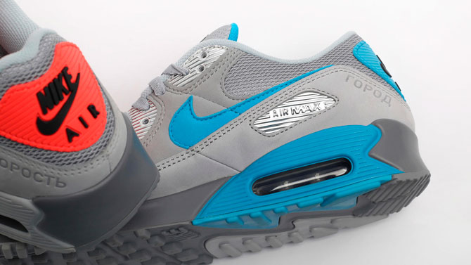 Nike посвятили Москве новую версию кроссовок Air Max 90 (фото 2)