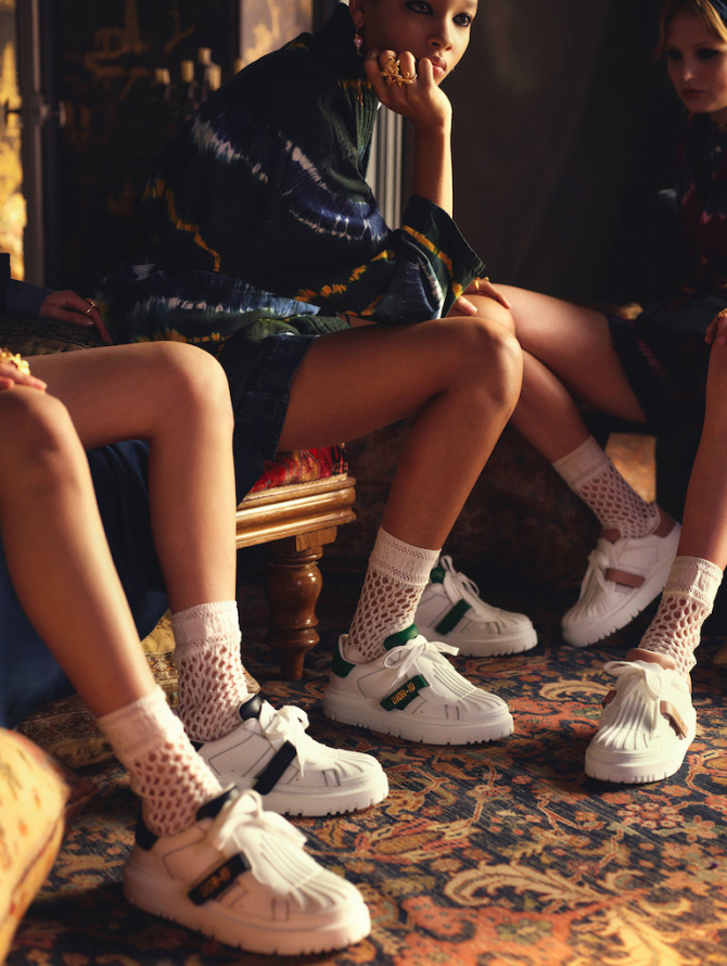 Мария Грация Кьюри представила новые кроссовки Dior-ID из белой кожи (фото 1)