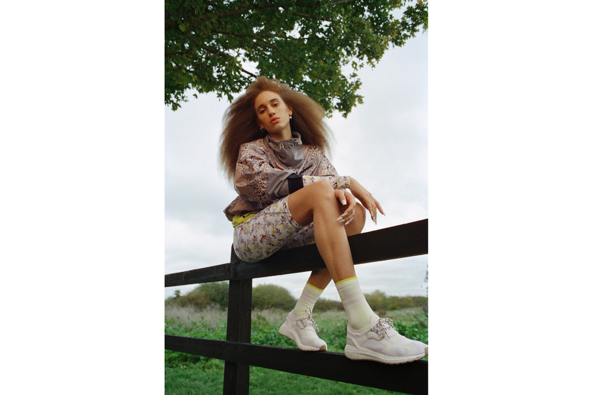 Цветочные принты и Лурдес Леон: вышла кампания новой коллекции adidas by Stella McCartney (фото 9)