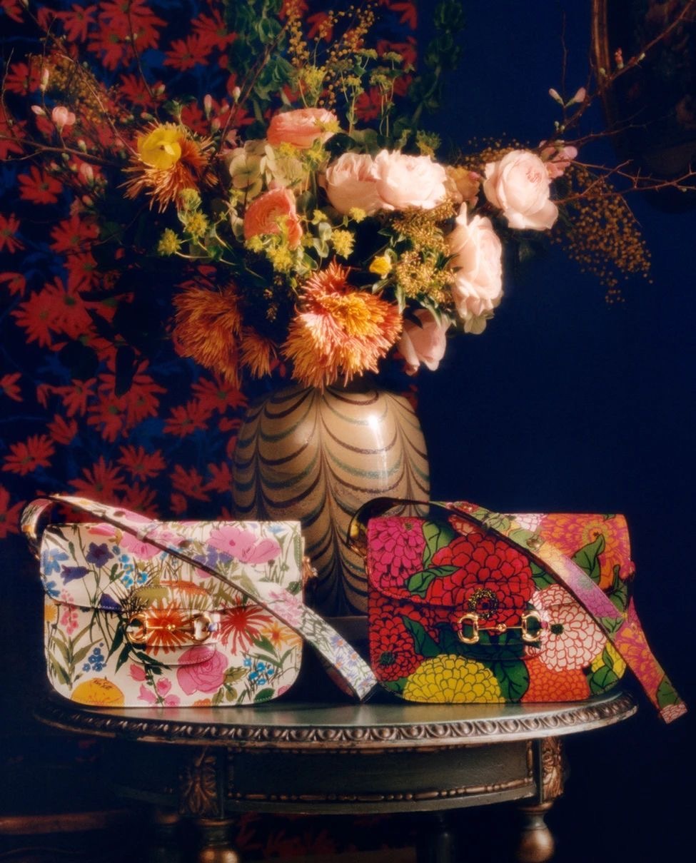 Gucci выпустил коллекцию с цветочными узорами от дизайнера 1970-х Кена Скотта (фото 6)