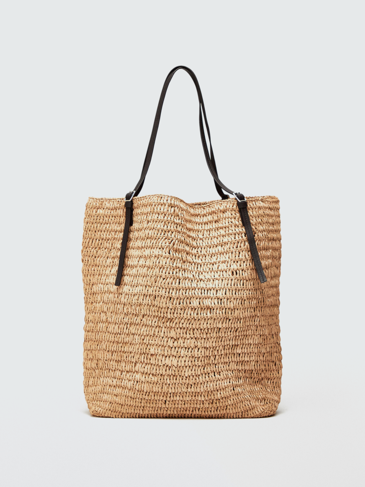 Выбор BURO.: 15 сумок для беззаботного отдыха на пляже (фото 10)