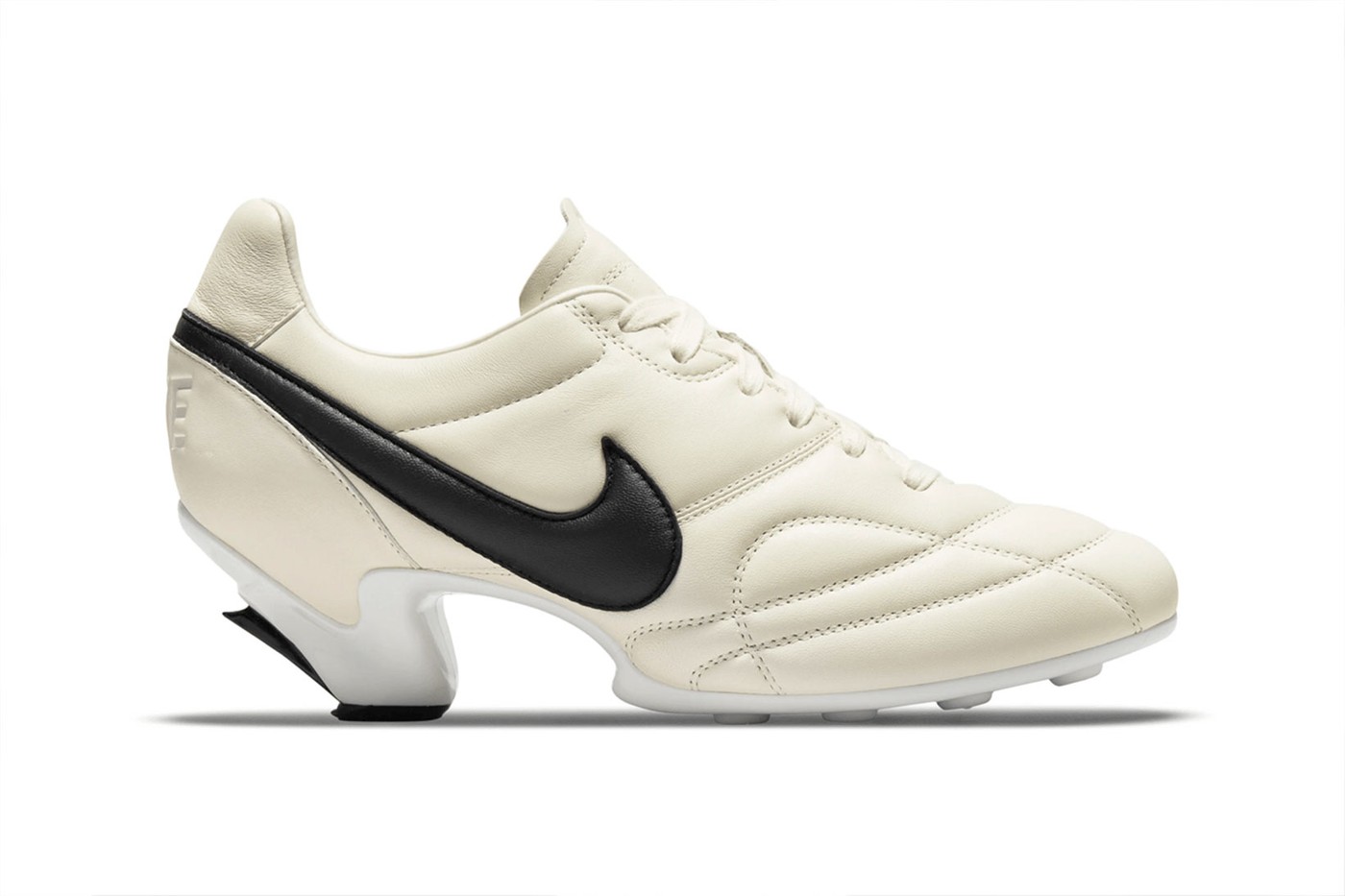 Comme des Garçons и Nike представили футбольные кроссовки на каблуке (фото 6)