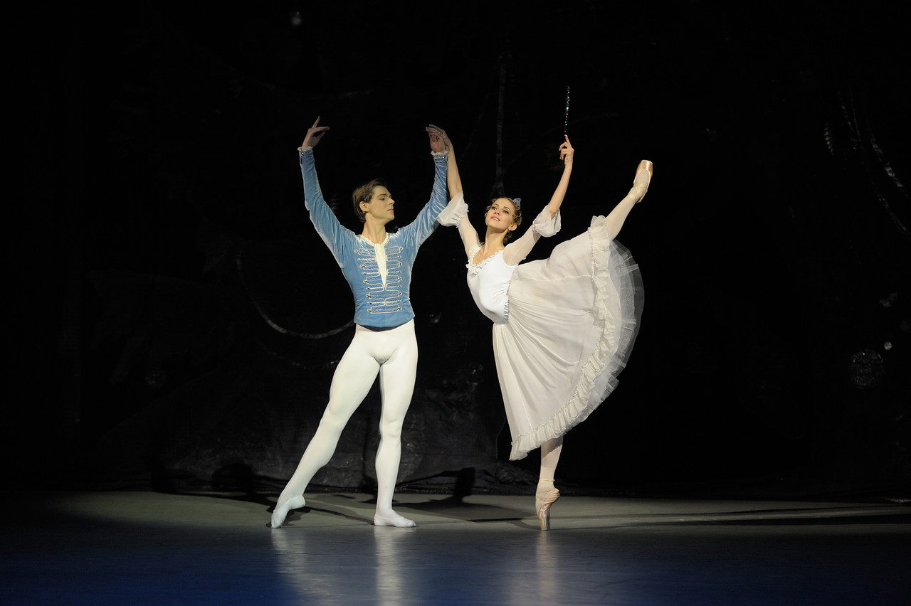 Балет «Щелкунчик» в постановке Мариинского театра покажут на канале «Пятница!» (фото 1)