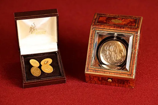 Золотые карманные часы самого богатого пассажира на «Титанике» были проданы (фото 2)