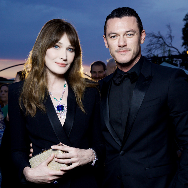 Карла Бруни и Люк Эванс Bvlgari показали коллекцию Giardini Italiani на вилле ди Майано (фото 7)