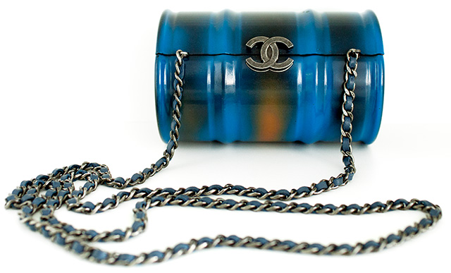Объект желания: сумка-канистра Chanel (фото 3)