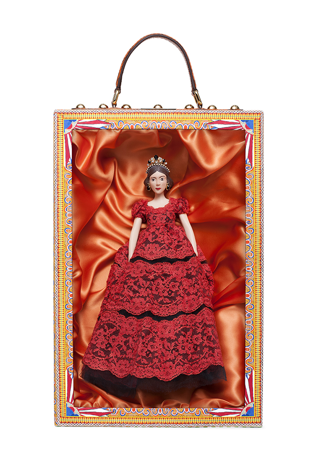 Dolce & Gabbana создали серию кукол к выходу новой коллекции (фото 1)