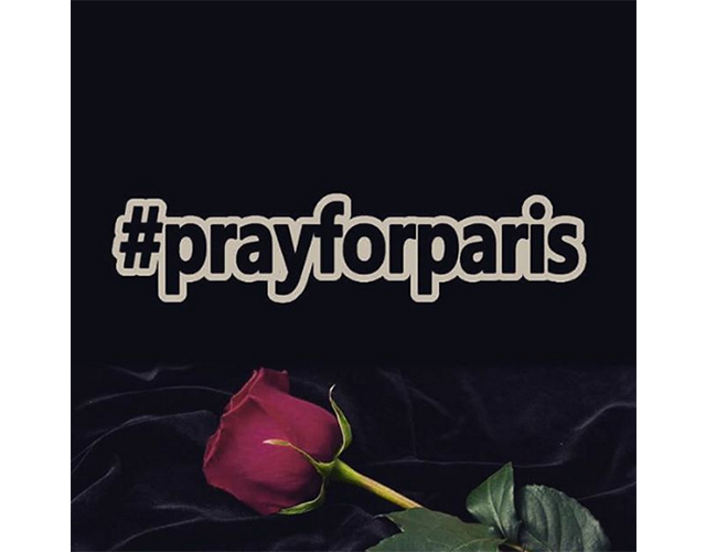 Картинки людей по всему миру в поддержку трагедии в Париже (фото 6)