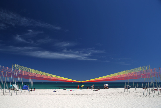 Выставка скульптур на австралийском пляже Коттслоу (фото 5)