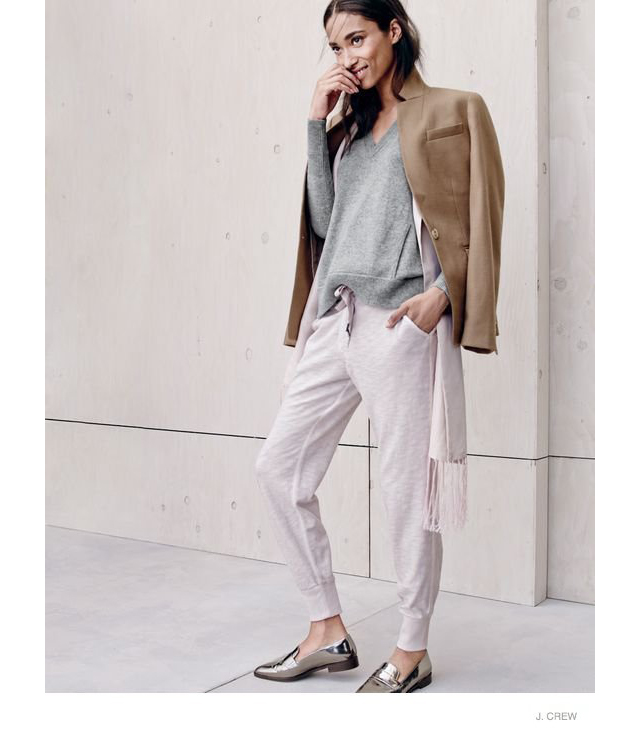 Малаика Ферт в новом лукбуке свитеров J.Crew (фото 4)