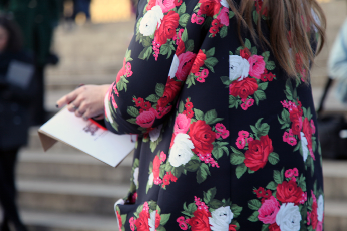 Пальто с цветочным принтом