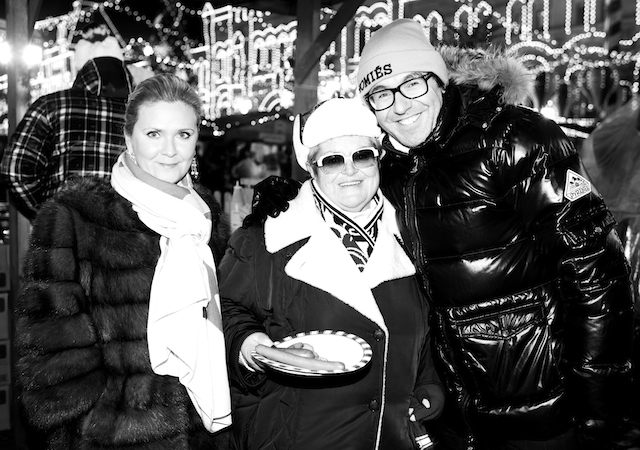 Открытие рождественской ярмарки и ГУМ-катка на Красной площади (фото 8)