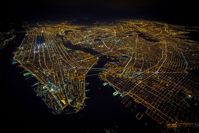Ночь над Нью-Йорком: фотографии Пулитцеровского лауреата (фото 1)
