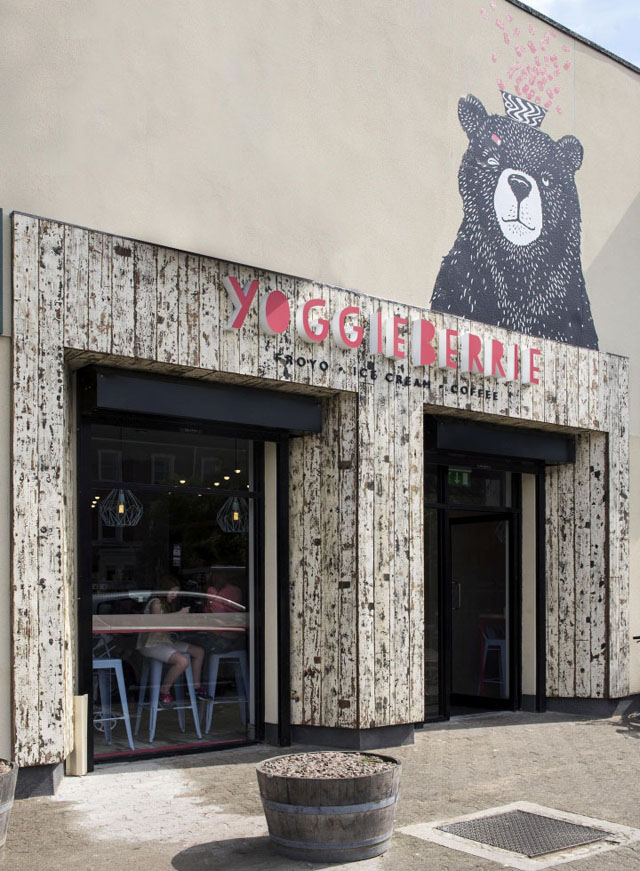 Йогуртовый бар YoggieBerrie: медведи, пчелы и лаванда (фото 1)