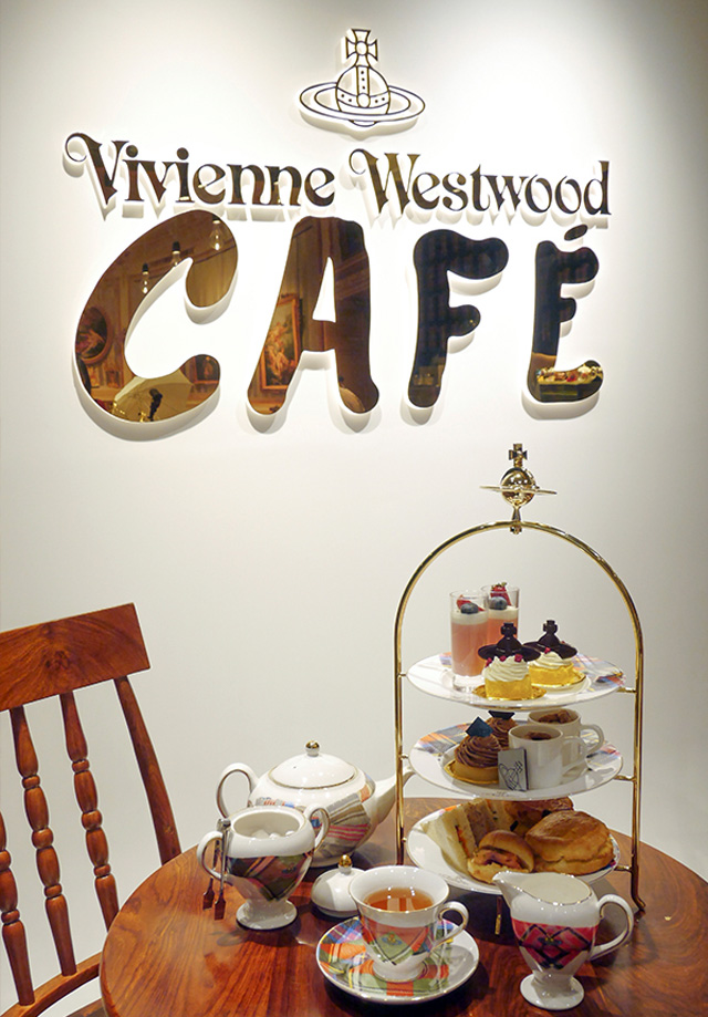 Безумное чаепитие: Вивьен Вествуд открыла кафе в Гонконге (фото 3)