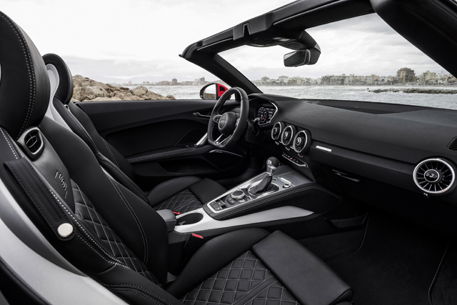 Новый Audi TT Roadster: персональный open air (фото 1)