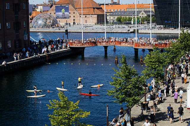 Ходить кругами: мост Олафура Элиассона в Копенгагене (фото 4)