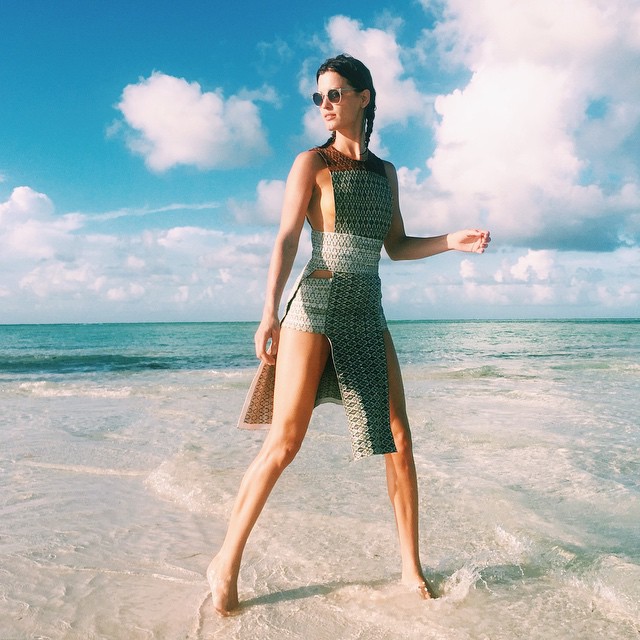 Every day should be a beach day dress by @calvinklein #turksandcaicos