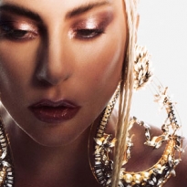 Леди Гага призналась, что никогда не считала себя красивой