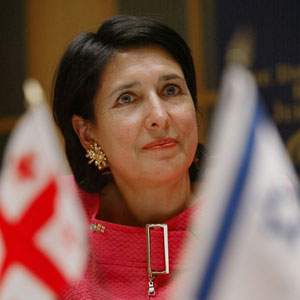 Стиль Саломе Зурабишвили — первой женщины-президента Грузии