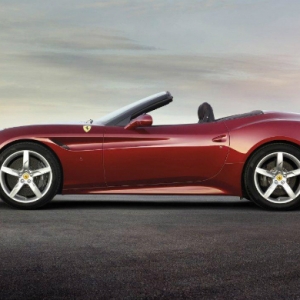 Новый Ferrari California T
