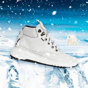 Теплая и непромокаемая обувь и верхняя одежда в зимней коллекции Geox