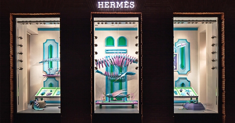 Арт-дуэт Zim & Zou оформил витрины для Hermès в Шанхае