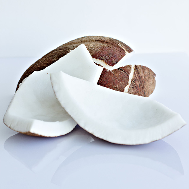 Полезный жир: где и как можно использовать кокосовое масло