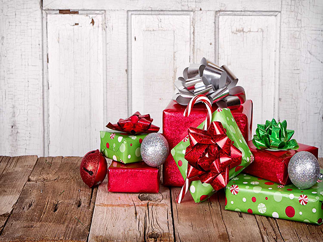 Новый сервис от eBay поможет избавиться от ненужных рождественских подарков