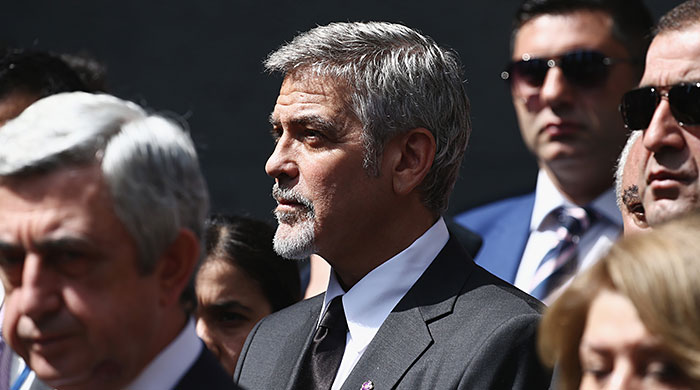 Джордж Клуни прибыл в Ереван для участия в первой церемонии Aurora Prize