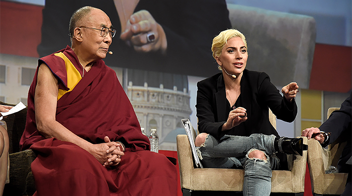 Леди Гага встретилась с Далай-ламой в Индианаполисе