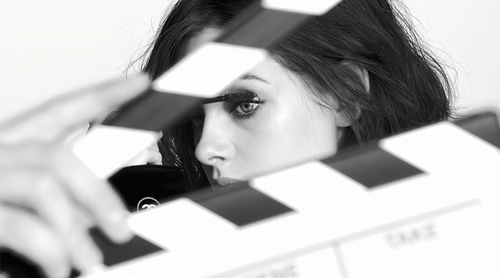 Кристен Стюарт для Chanel Eyes: первые кадры рекламной кампании