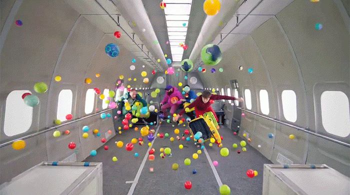 OK Go и S7 Airlines представили первый клип, снятый в невесомости