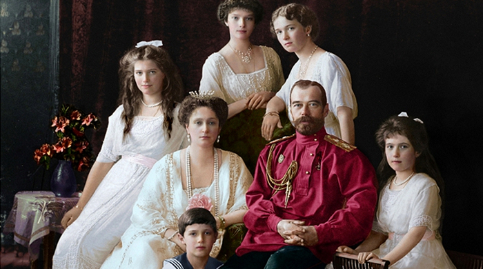 Фото дня: цветные снимки императорской семьи Романовых