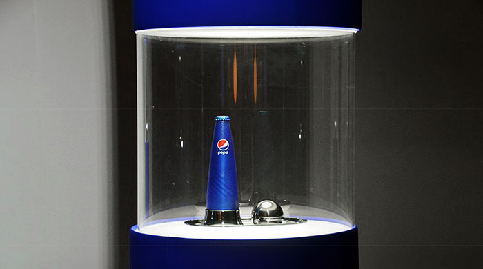 Карим Рашид создал дизайн для Pepsi