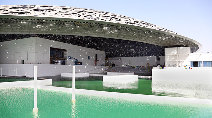 Музей на воде: Лувр в Абу-Даби