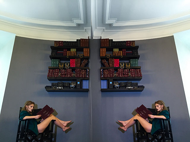 Екатерина Щеглова в кадре Анны Меликян для лукбука Apartment 26 (фото 4)