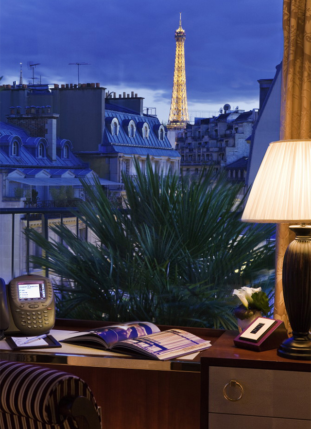 Гостям Парижа на заметку: Hotel Barriere Le Fouquet's (фото 1)