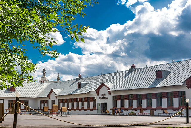 На ВДНХ появился летний маркет (фото 1)