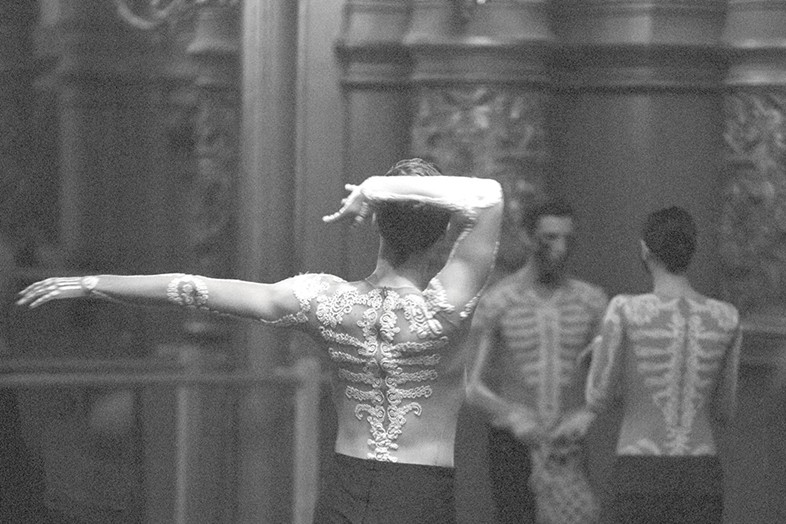 Танцуя на краю: Марина Абрамович и Рикардо Тиши (фото 1)