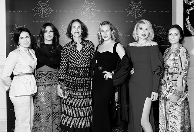 Эка Матуа, Айсель Трудел, Андреа Деллал, Шарлотт Олимпия и Светлана Шишханова Шарлотт Олимпия в Москве: званый ужин (фото 15)