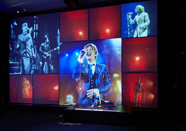 В Чикаго пройдет выставка в честь Дэвида Боуи (фото 1)