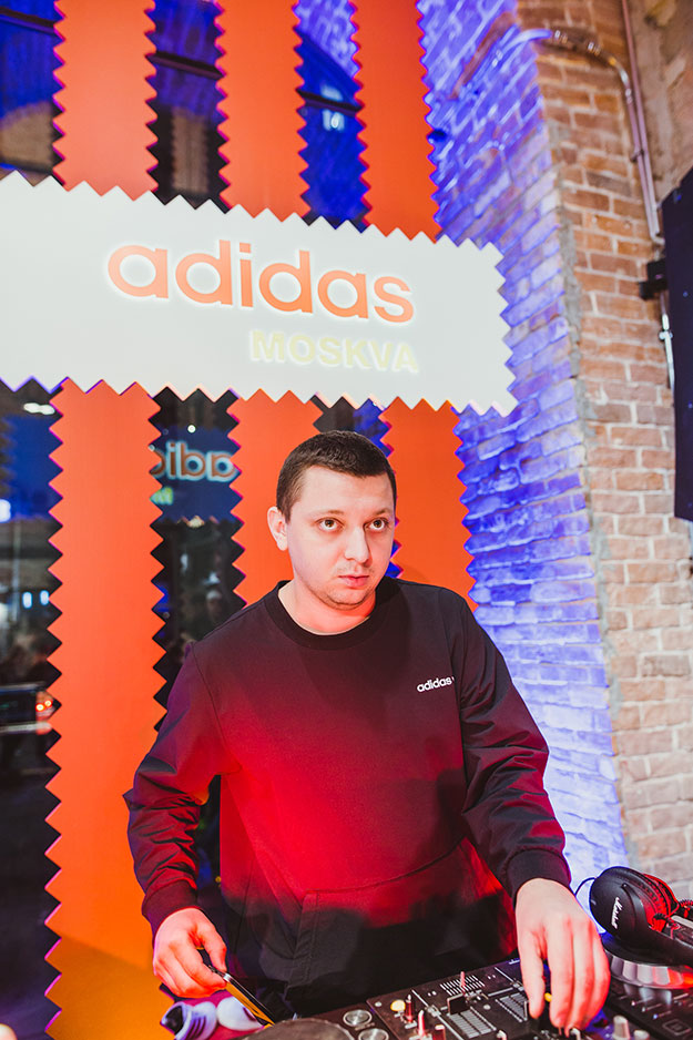 Открытие флагманского магазина adidas Originals в Москве (фото 11)